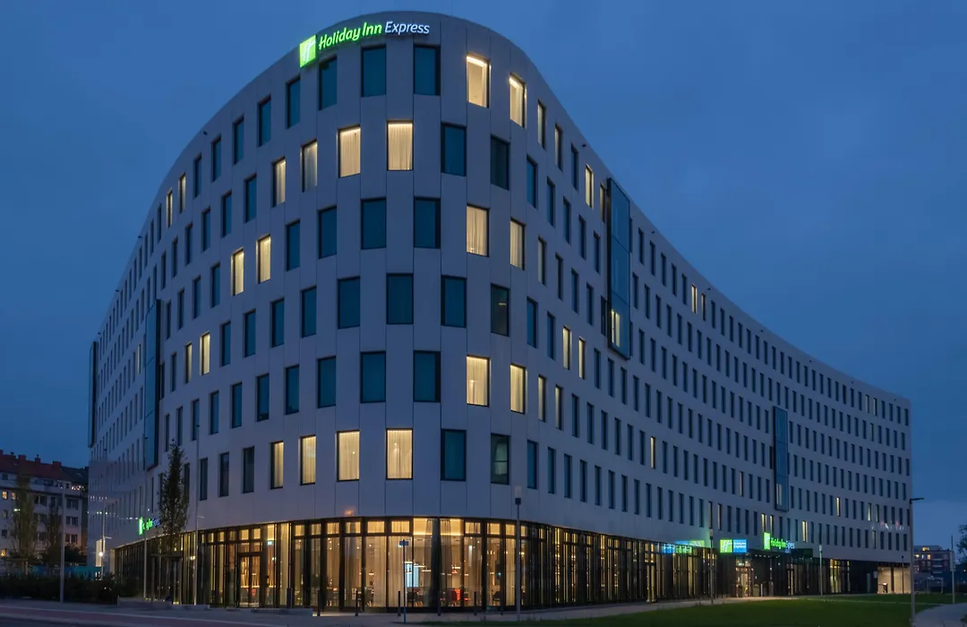 Holiday Inn Express Duesseldorf - Hauptbahnhof By Ihg-1